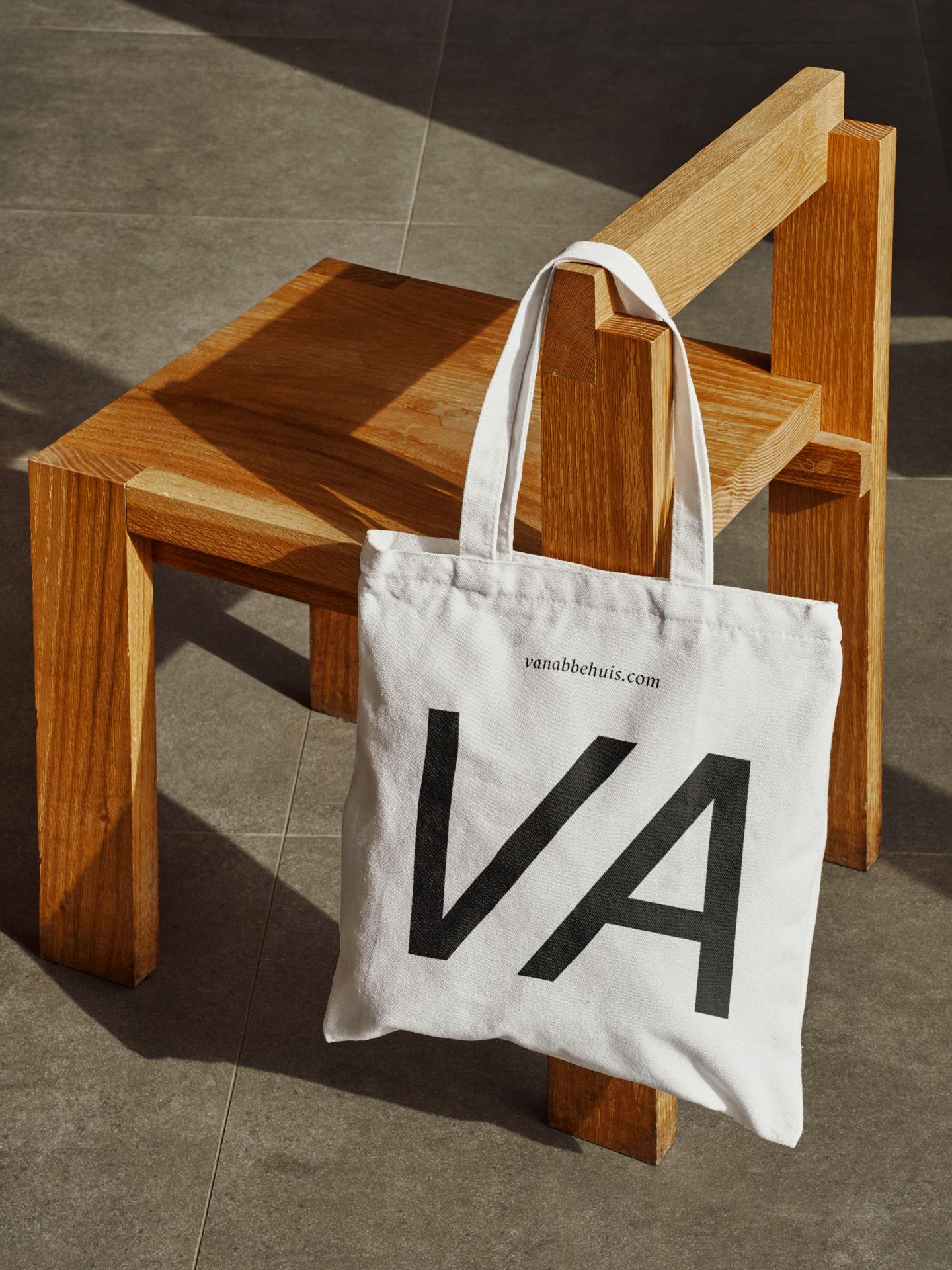 SN_­Mock­up-TEA-Tote_­Bag-02